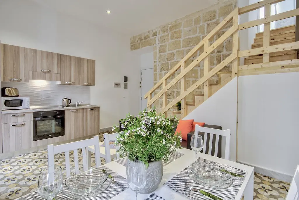 Borgo San Pawl Valletta Apartments - Duplex 2-Bedroom Apartment 0*,  Malte