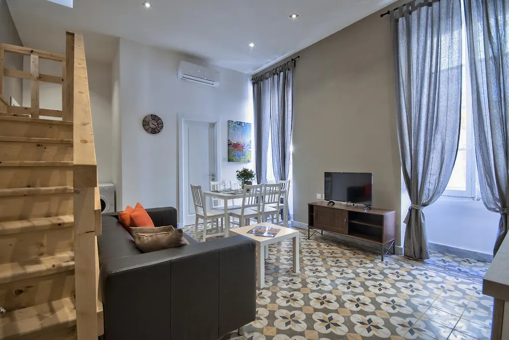 Borgo San Pawl Valletta Apartments - Duplex 2-Bedroom Apartment