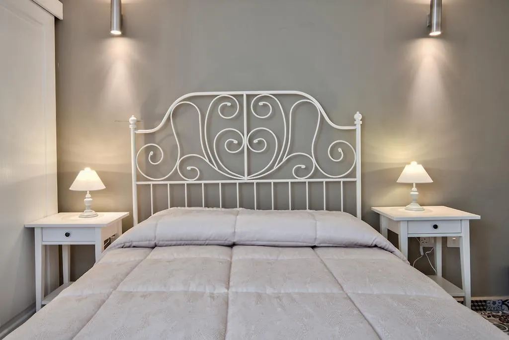 Borgo San Pawl Valletta Apartments - Duplex 2-Bedroom Apartment